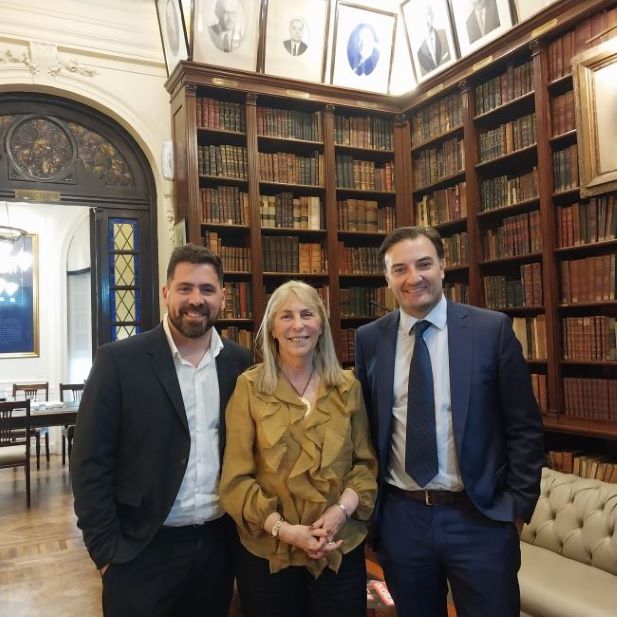 VISIT� EL COLEGIO LA ASOCIACI�N DE ABOGADOS JUD�OS DE LA ARGENTINA