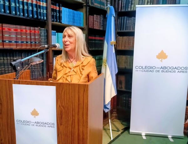 ALMUERZO DE CONFRATERNIDAD. INVITADO: JORGE FERN�NDEZ D�AZ