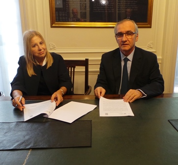 SE FIRM� UN CONVENIO ENTRE EL COLEGIO Y USINA DE JUSTICIA