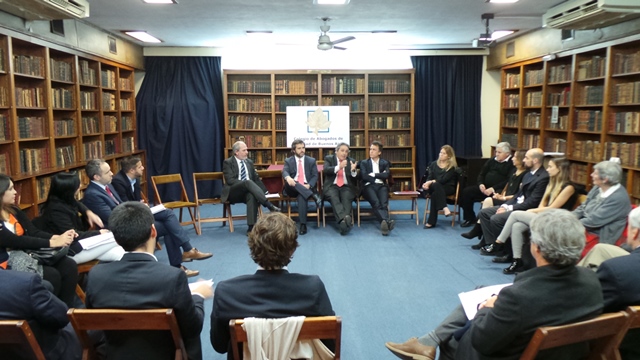 DESPIDO DISCRIMINATORIO. REINSTALACI�N. IMPLICANCIAS. PR�CTICA LEGAL